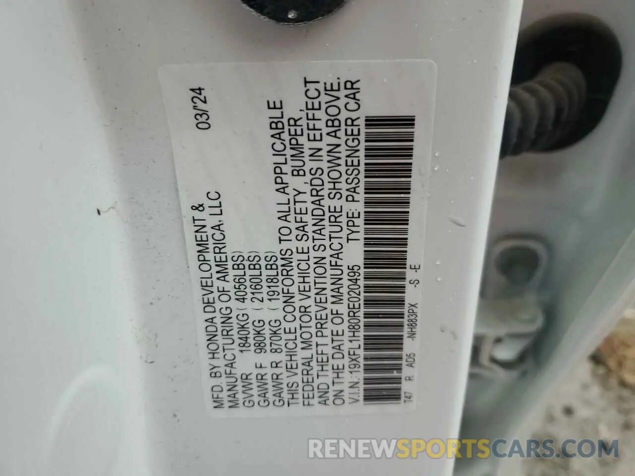 12 fotografías del automóvil dañado 19XFL1H80RE020495 HONDA CIVIC 2024