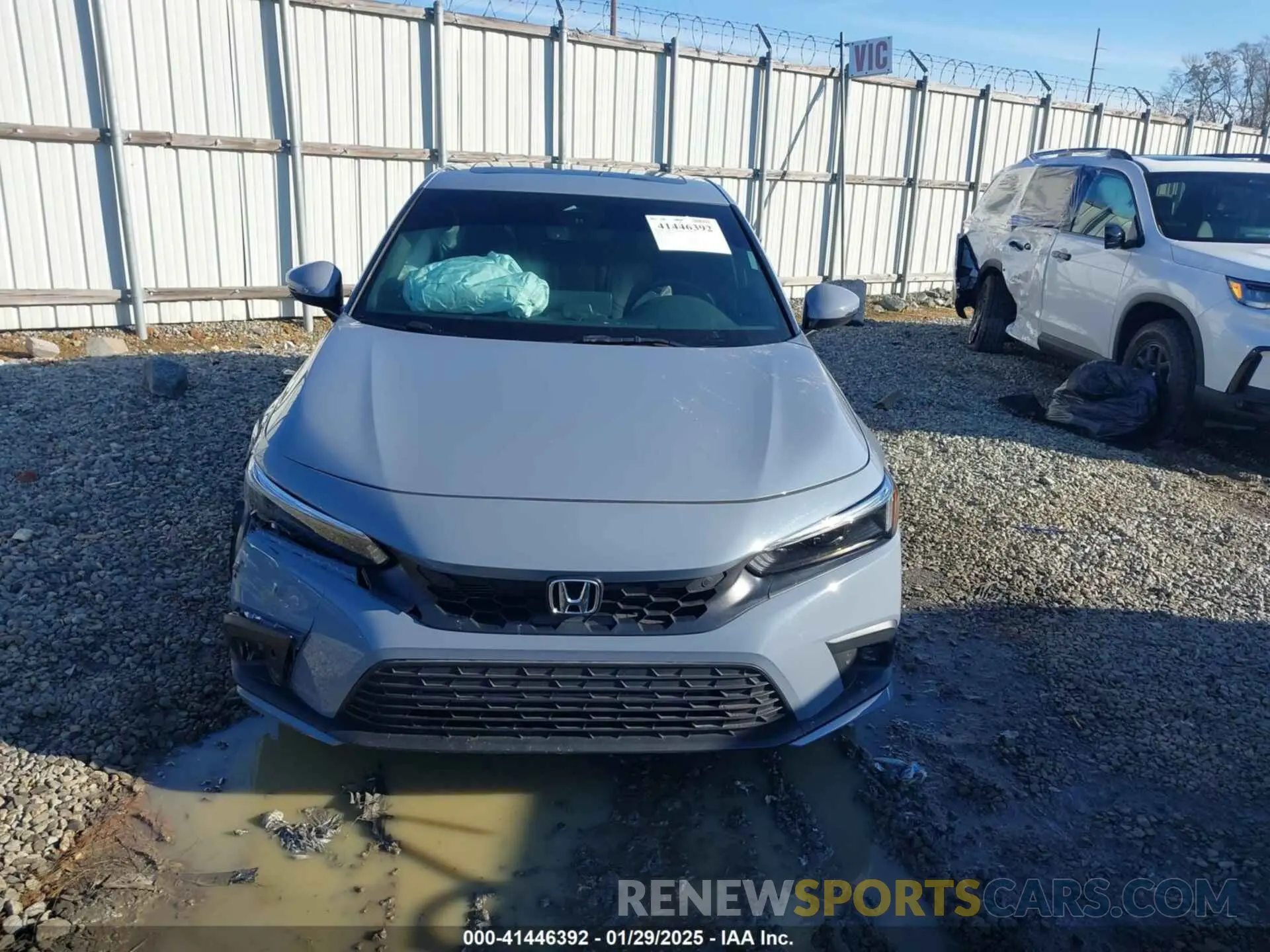 12 fotografías del automóvil dañado 19XFL1H80RE022375 HONDA CIVIC 2024