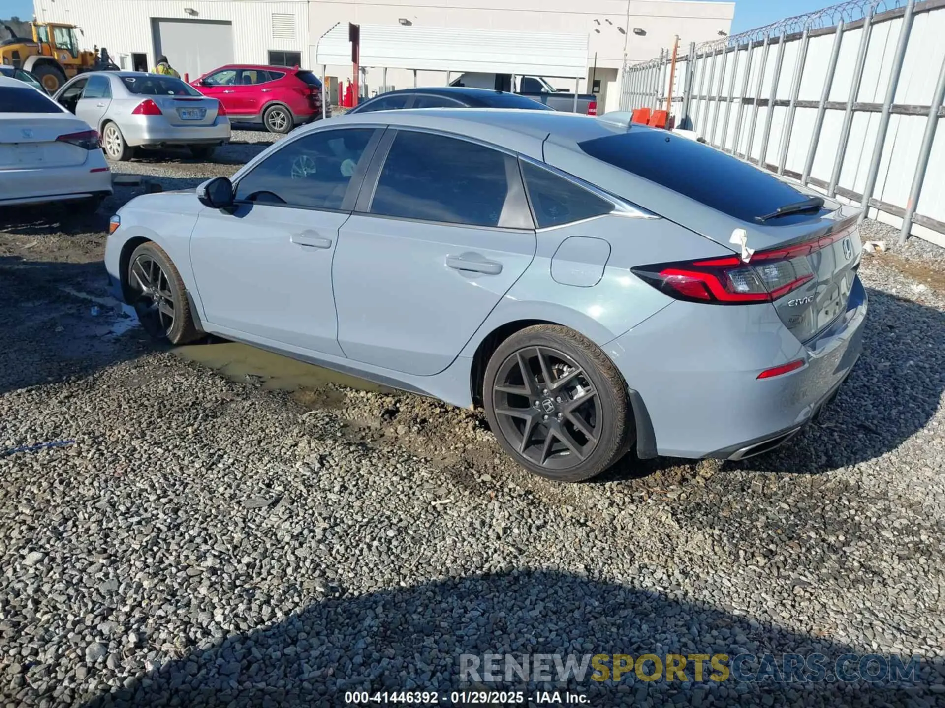 3 fotografías del automóvil dañado 19XFL1H80RE022375 HONDA CIVIC 2024