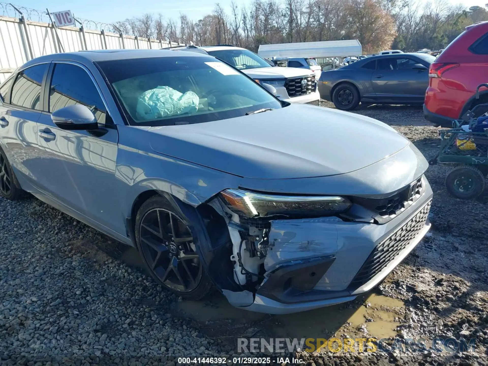 6 fotografías del automóvil dañado 19XFL1H80RE022375 HONDA CIVIC 2024