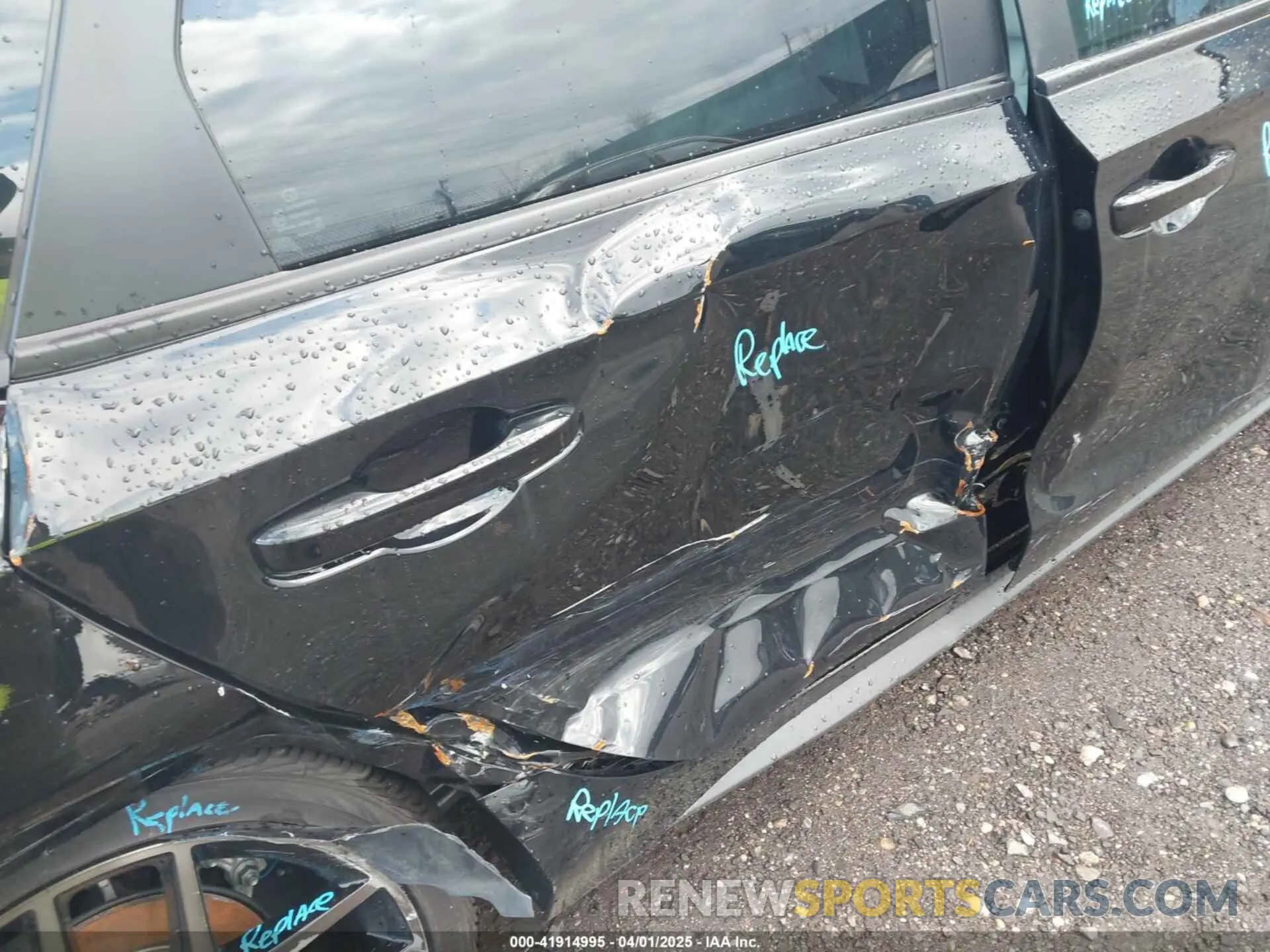 17 fotografías del automóvil dañado 19XFL1H83RE029403 HONDA CIVIC 2024