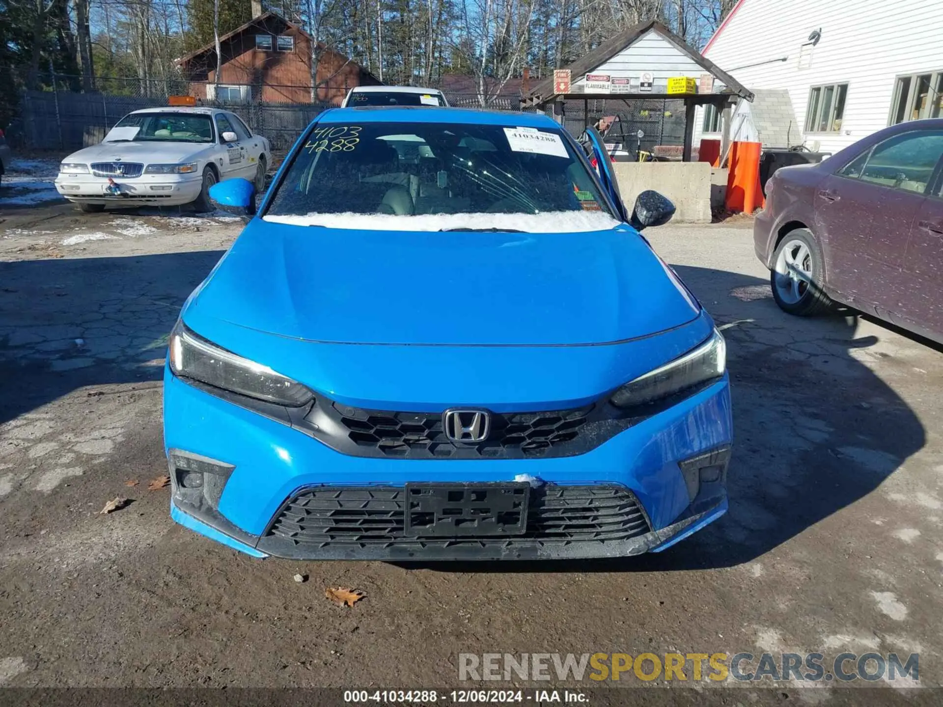 12 fotografías del automóvil dañado 19XFL1H87RE002110 HONDA CIVIC 2024