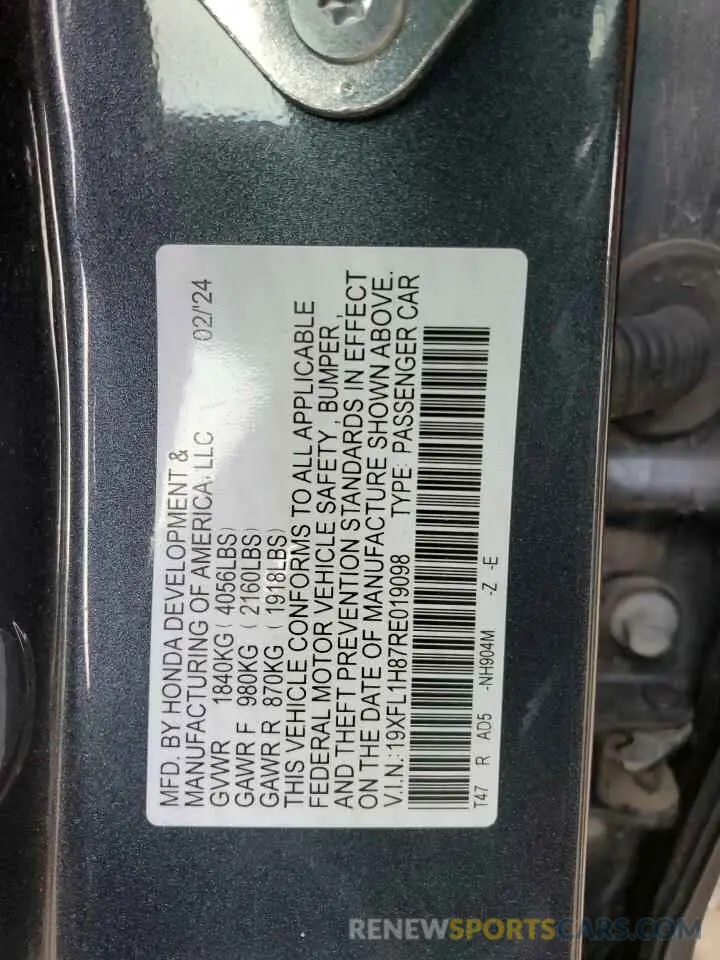 12 fotografías del automóvil dañado 19XFL1H87RE019098 HONDA CIVIC 2024