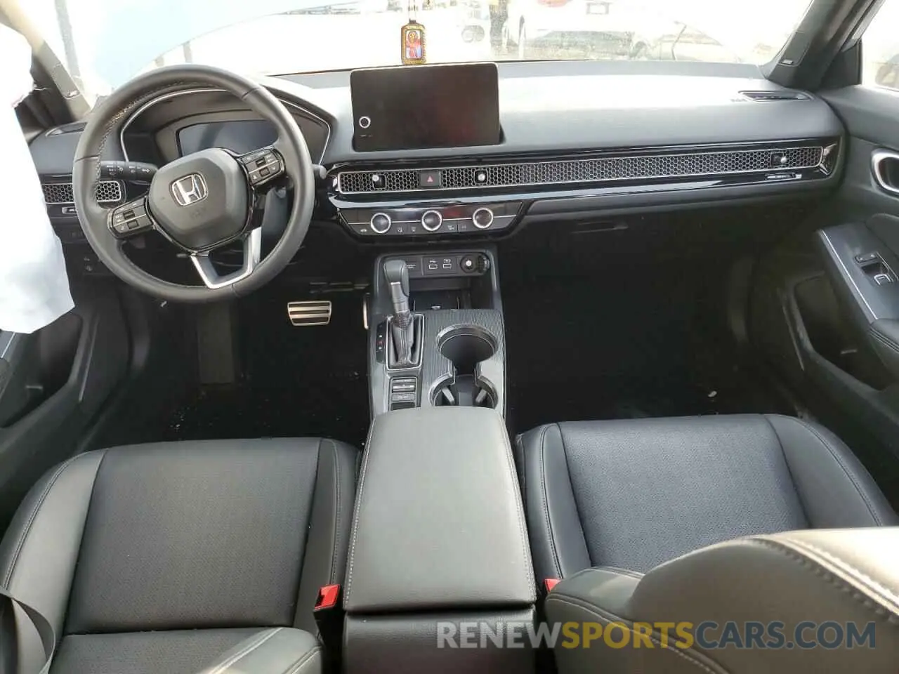 8 fotografías del automóvil dañado 19XFL1H87RE032496 HONDA CIVIC 2024