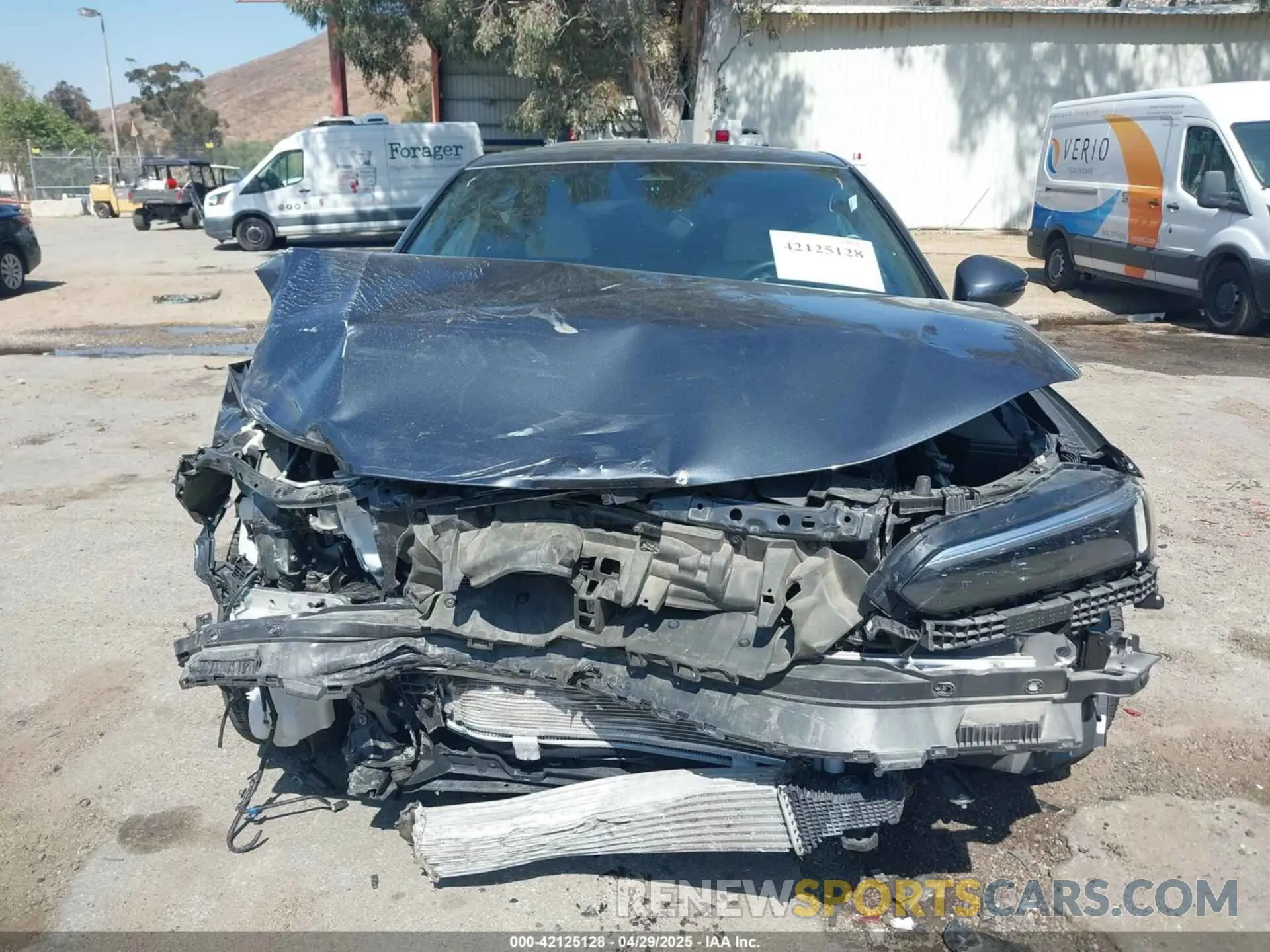 12 fotografías del automóvil dañado 19XFL1H88RE009258 HONDA CIVIC 2024