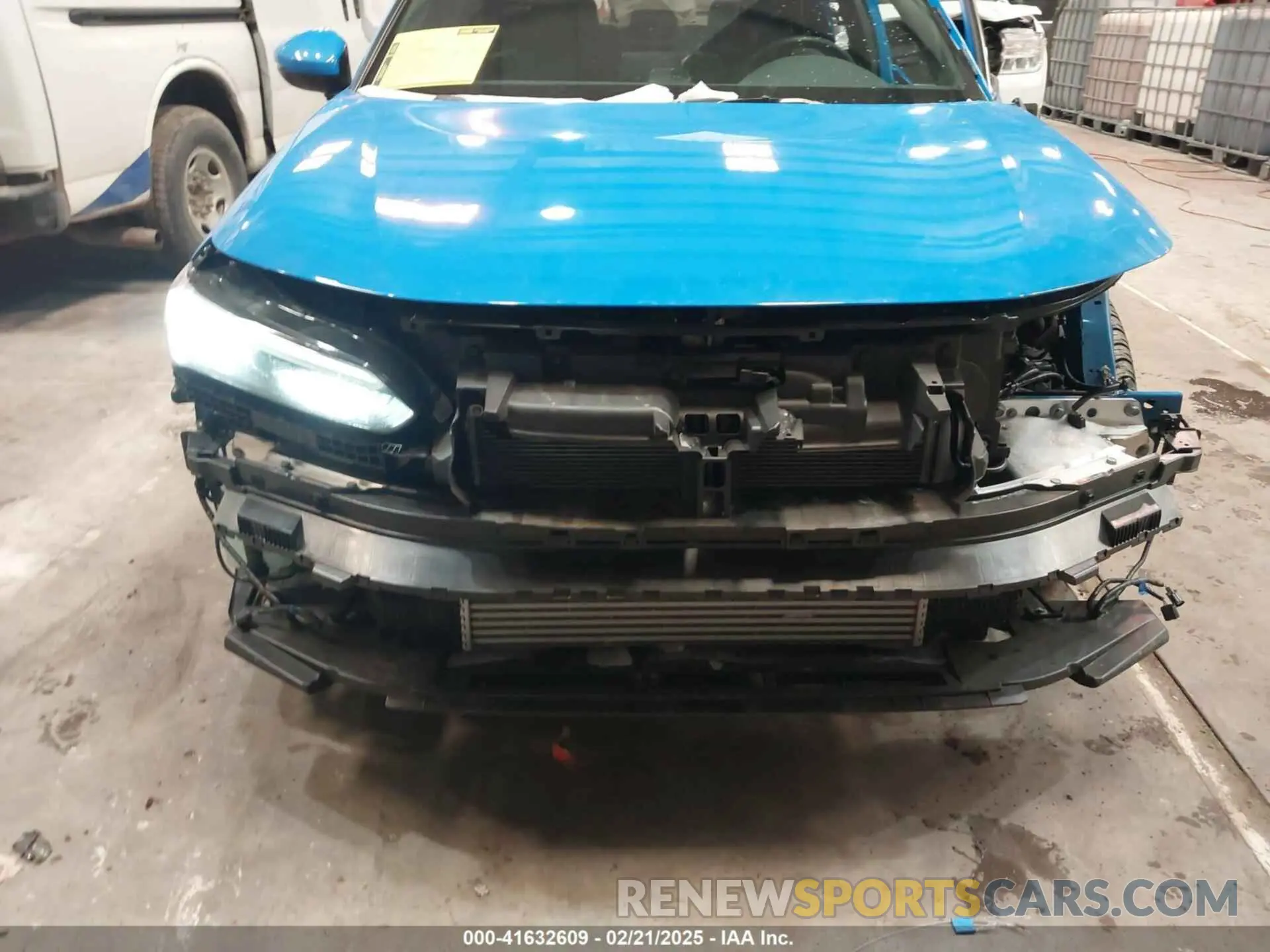 19 fotografías del automóvil dañado 19XFL1H88RE030403 HONDA CIVIC 2024