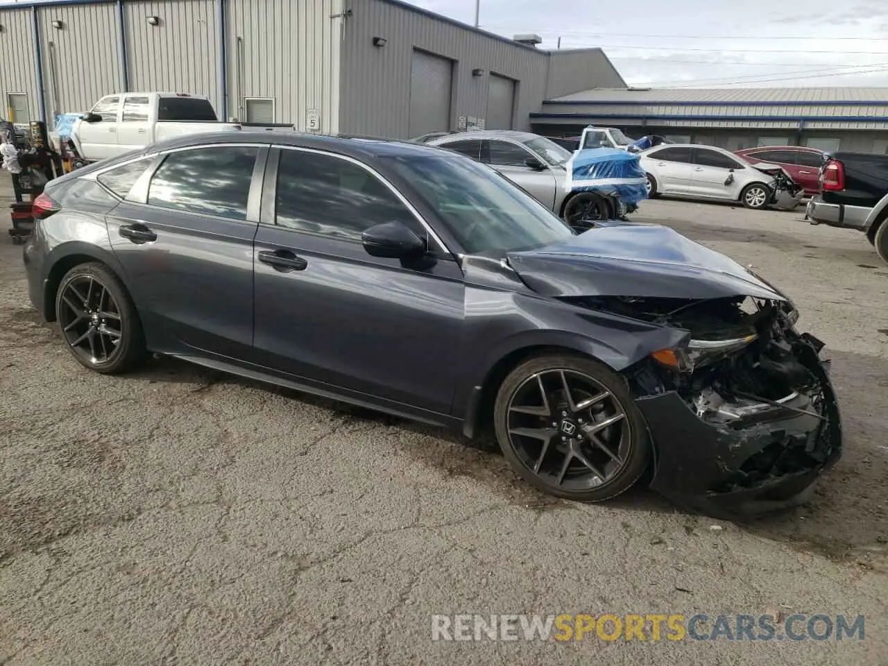4 fotografías del automóvil dañado 19XFL1H89RE011522 HONDA CIVIC 2024