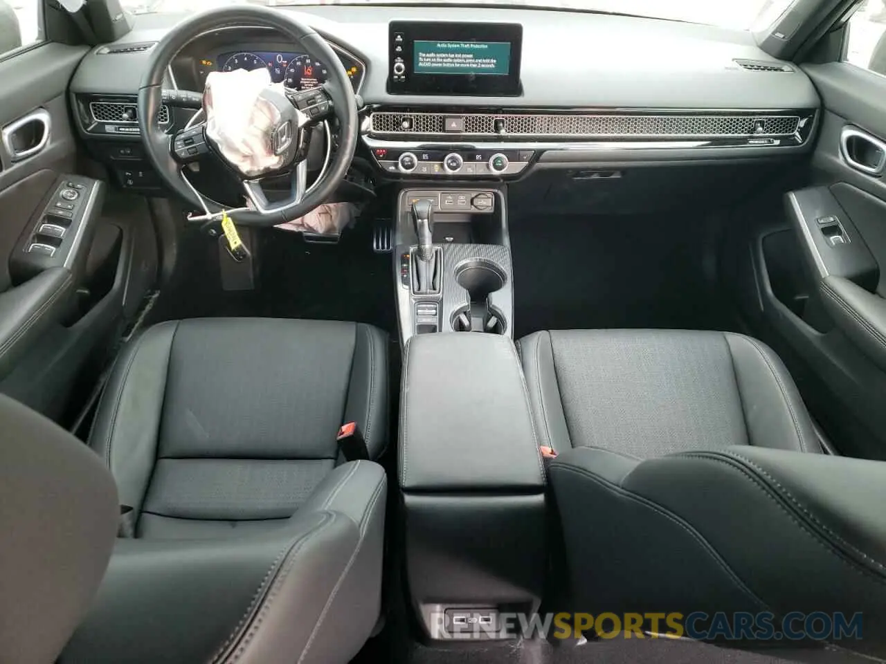 8 fotografías del automóvil dañado 19XFL1H89RE011522 HONDA CIVIC 2024