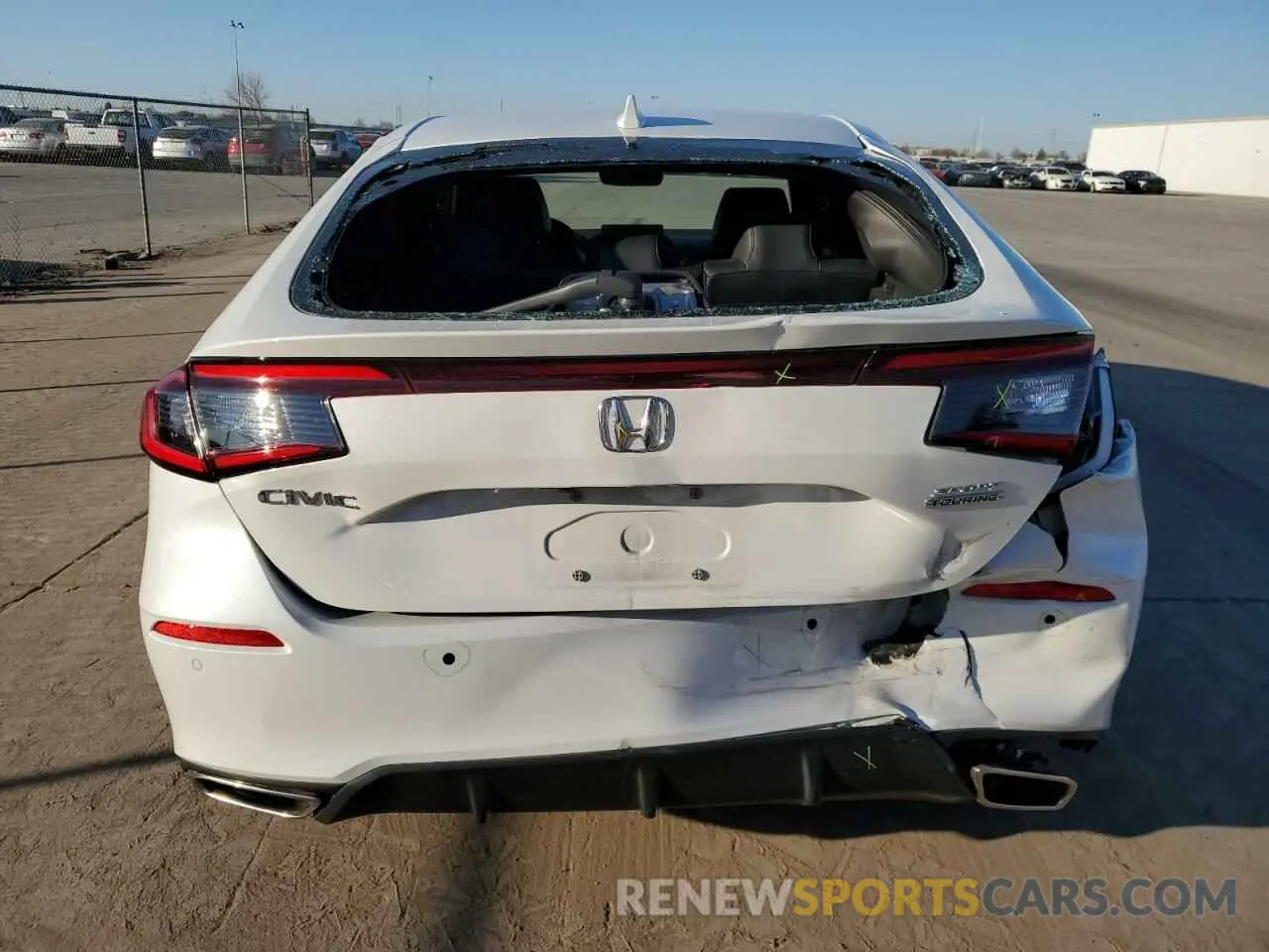6 fotografías del automóvil dañado 19XFL1H8XRE020634 HONDA CIVIC 2024