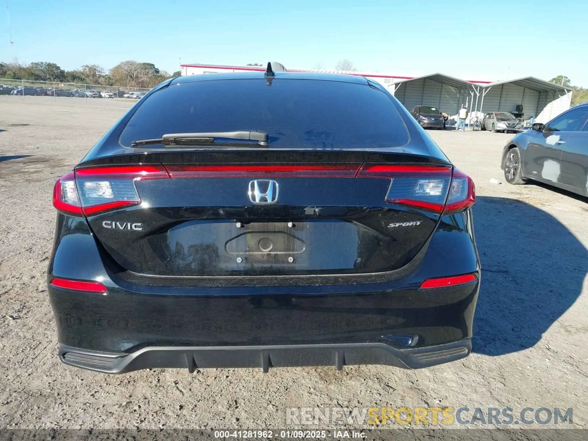 16 fotografías del automóvil dañado 19XFL2G81RE006533 HONDA CIVIC 2024