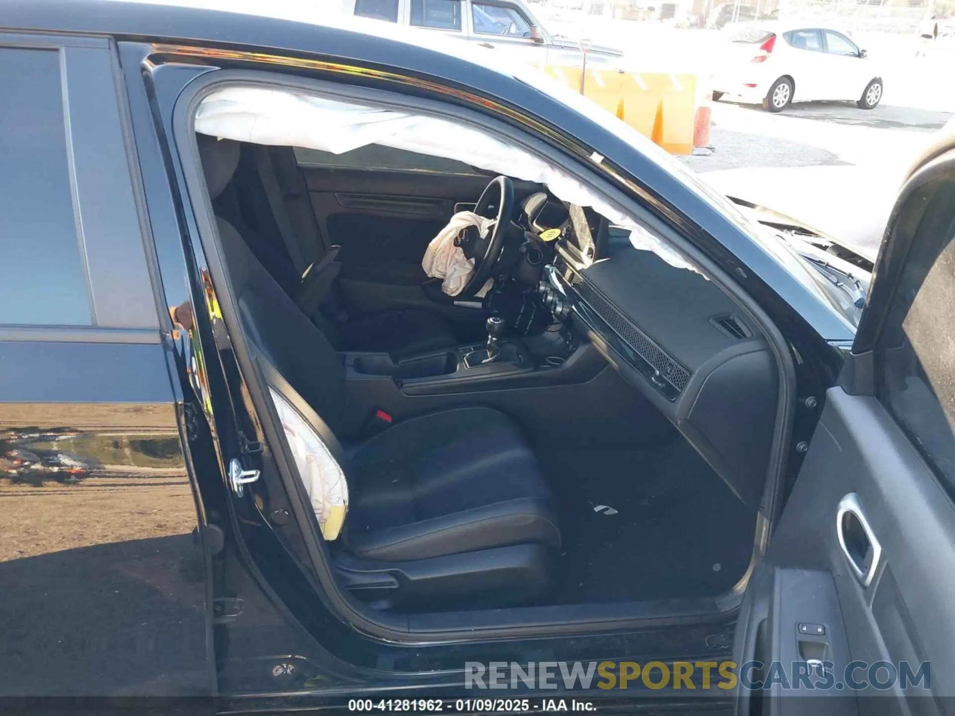 5 fotografías del automóvil dañado 19XFL2G81RE006533 HONDA CIVIC 2024