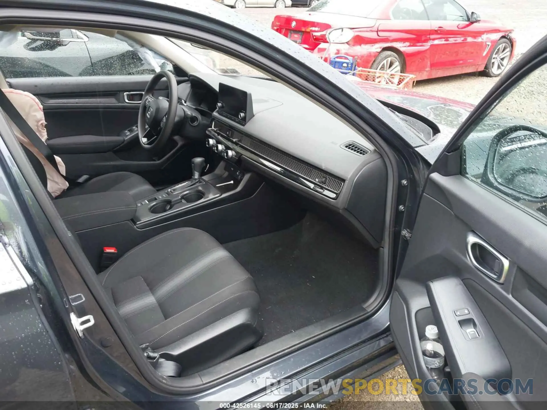 5 fotografías del automóvil dañado 19XFL2H58RE036729 HONDA CIVIC 2024