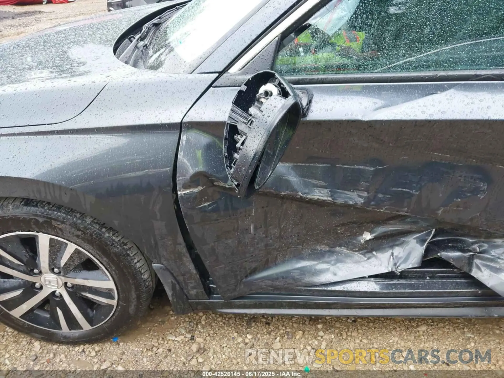 6 fotografías del automóvil dañado 19XFL2H58RE036729 HONDA CIVIC 2024