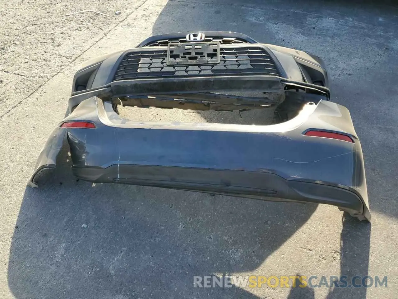 12 fotografías del automóvil dañado 19XFL2H58RE041378 HONDA CIVIC 2024