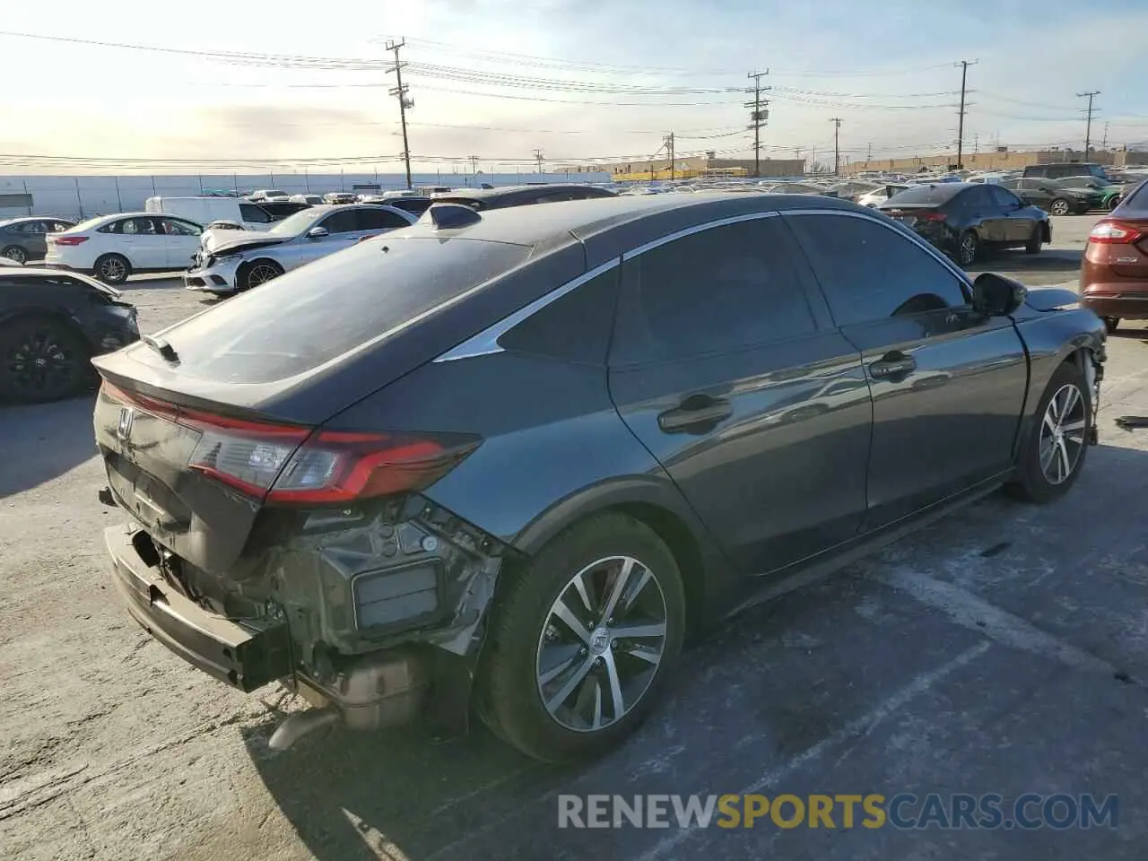 3 fotografías del automóvil dañado 19XFL2H58RE041378 HONDA CIVIC 2024