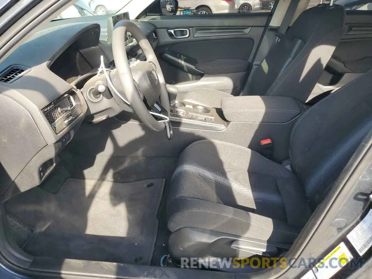 7 fotografías del automóvil dañado 19XFL2H58RE041378 HONDA CIVIC 2024