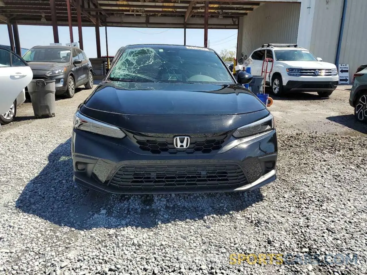 5 fotografías del automóvil dañado 19XFL2H80RE036993 HONDA CIVIC 2024
