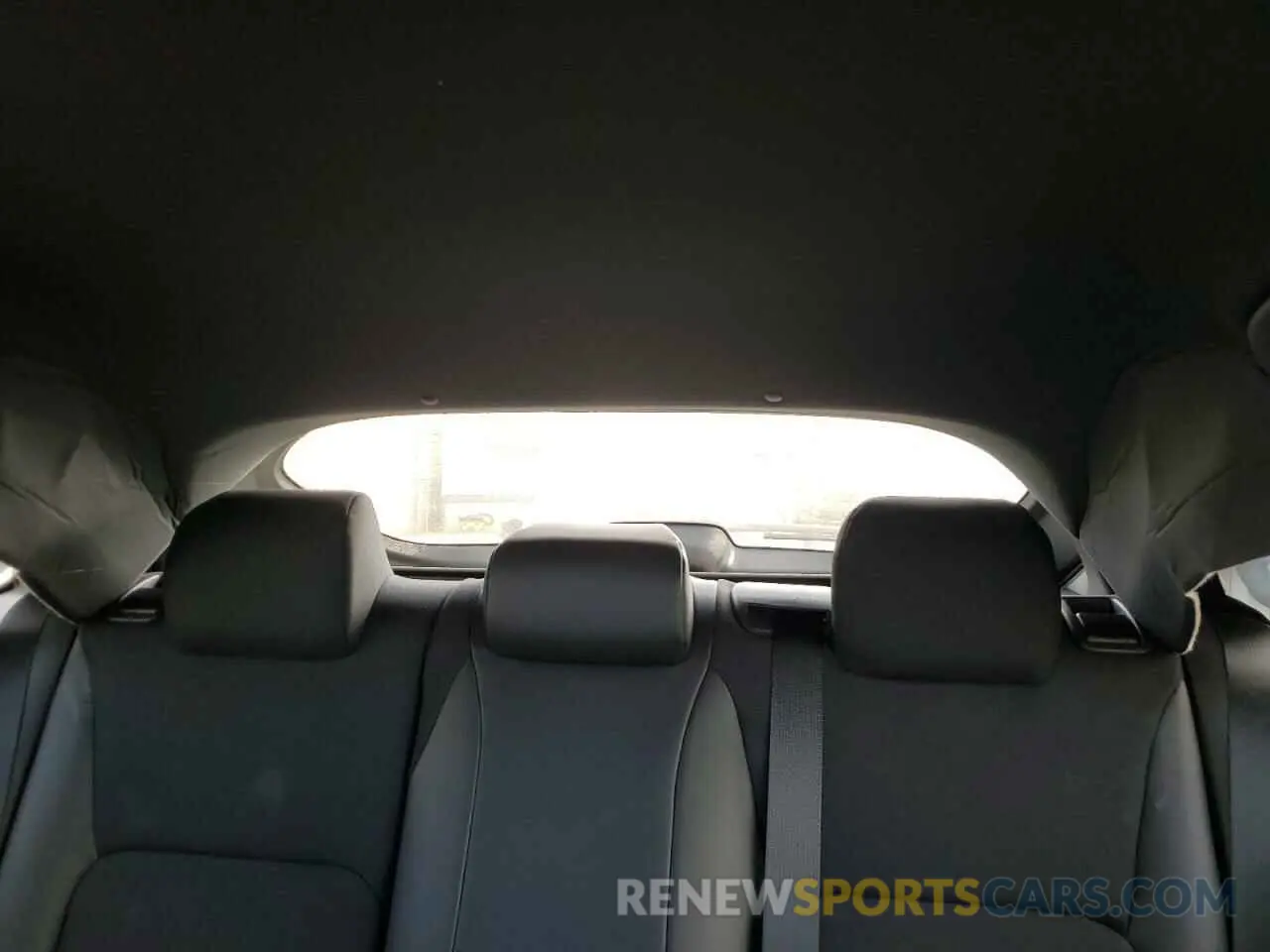 10 fotografías del automóvil dañado 19XFL2H81RE038865 HONDA CIVIC 2024