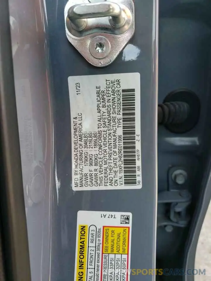 14 fotografías del automóvil dañado 19XFL2H82RE011996 HONDA CIVIC 2024