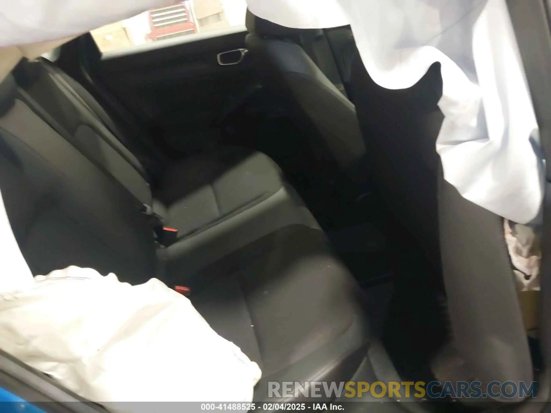 8 fotografías del automóvil dañado 19XFL2H82RE025459 HONDA CIVIC 2024