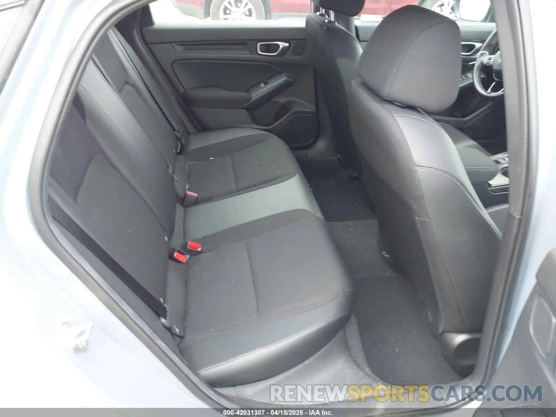 8 fotografías del automóvil dañado 19XFL2H83RE007407 HONDA CIVIC 2024