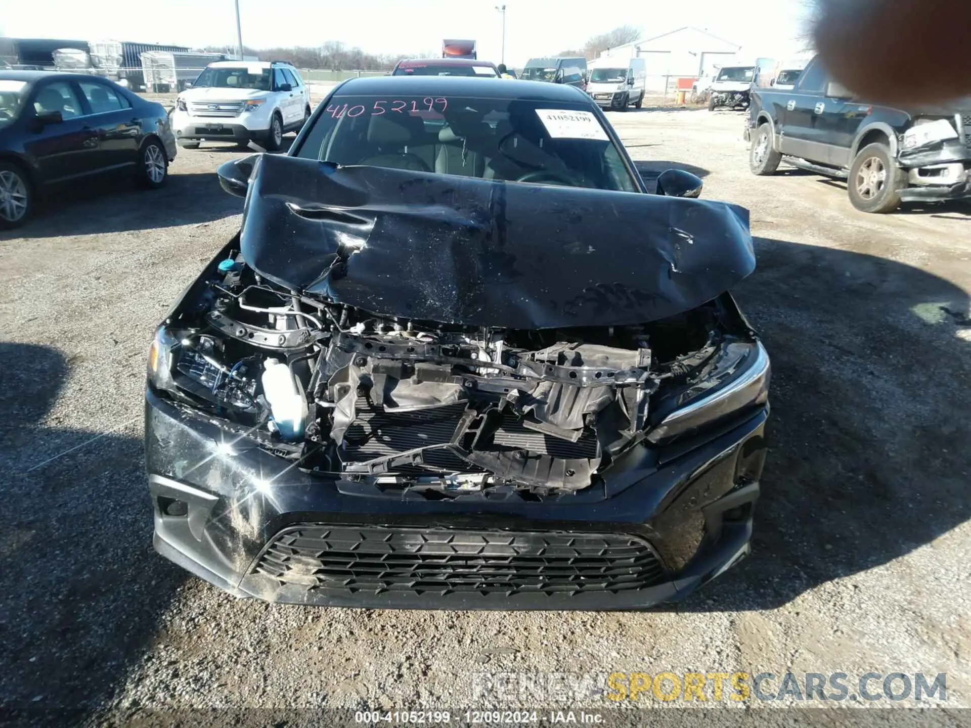 13 fotografías del automóvil dañado 19XFL2H83RE028581 HONDA CIVIC 2024