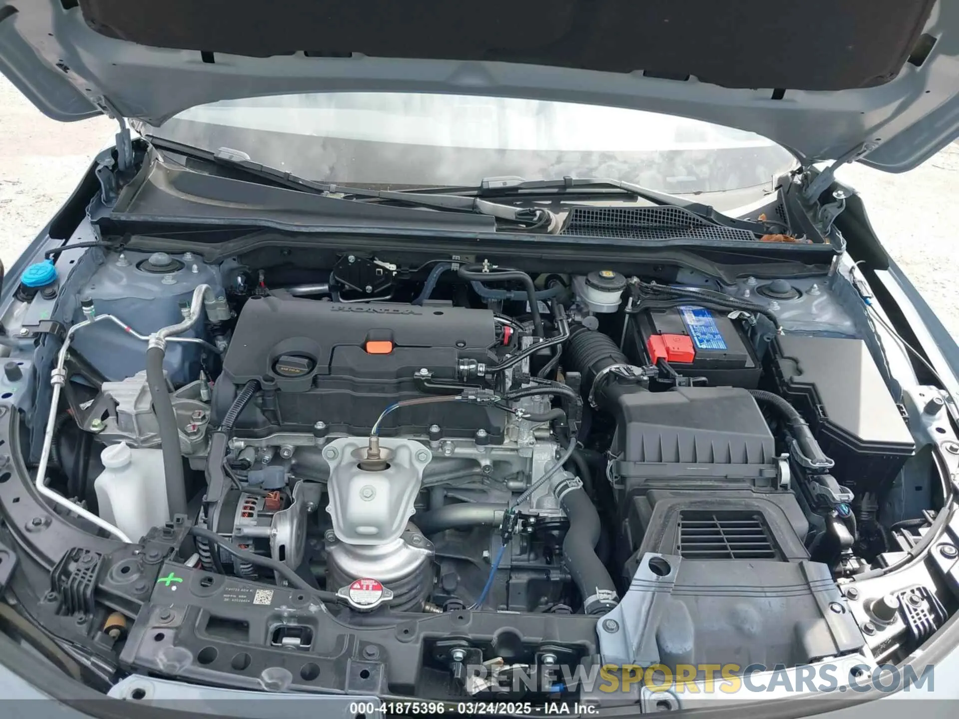 10 fotografías del automóvil dañado 19XFL2H84RE010655 HONDA CIVIC 2024