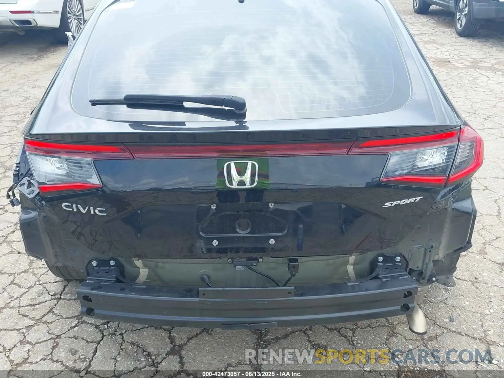 6 fotografías del automóvil dañado 19XFL2H84RE012843 HONDA CIVIC 2024