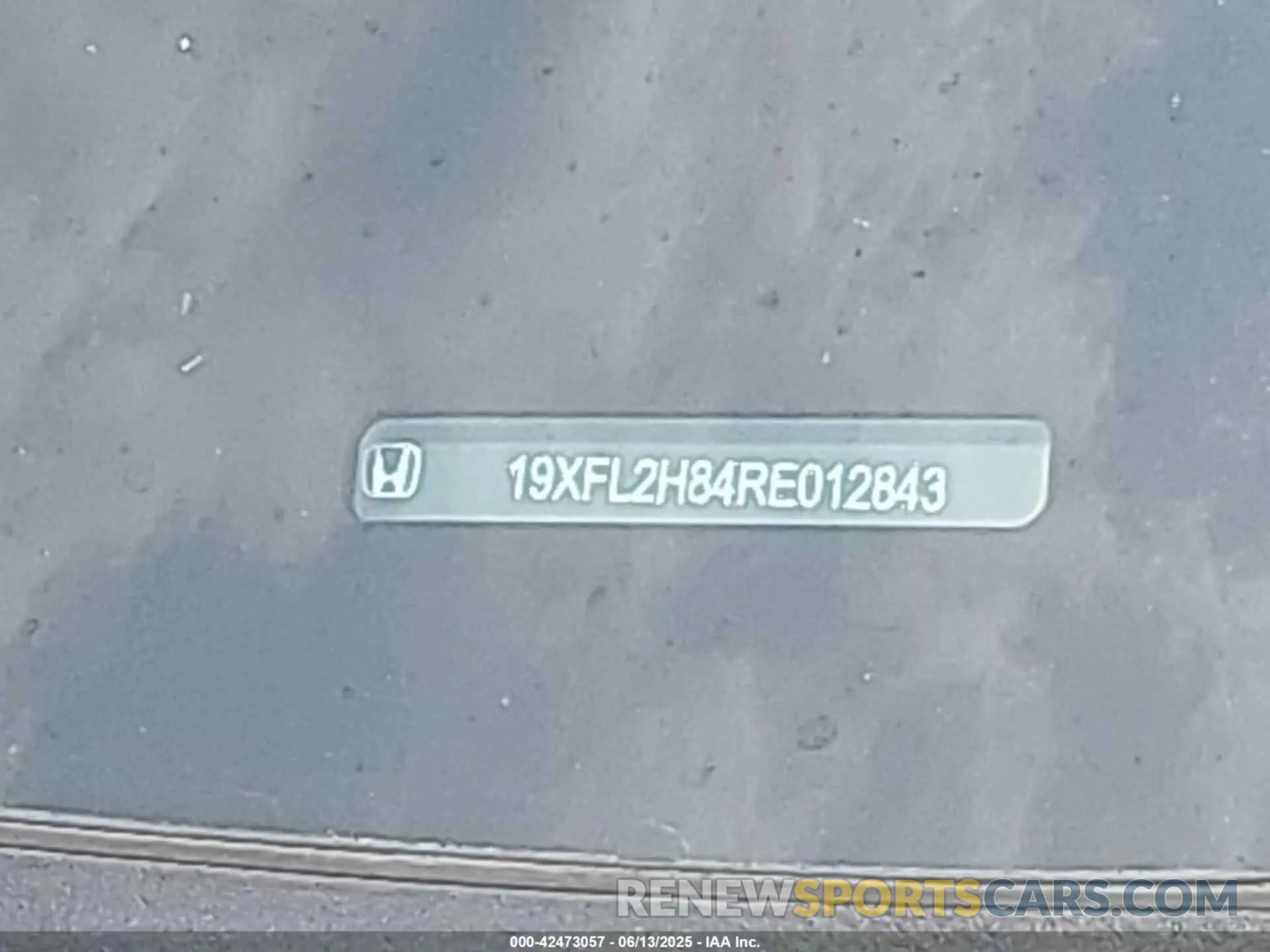 9 fotografías del automóvil dañado 19XFL2H84RE012843 HONDA CIVIC 2024