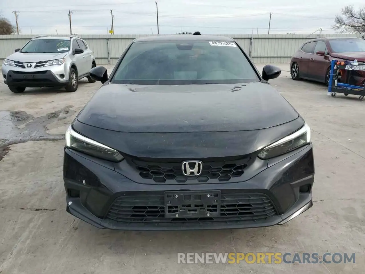 5 fotografías del automóvil dañado 19XFL2H84RE014396 HONDA CIVIC 2024