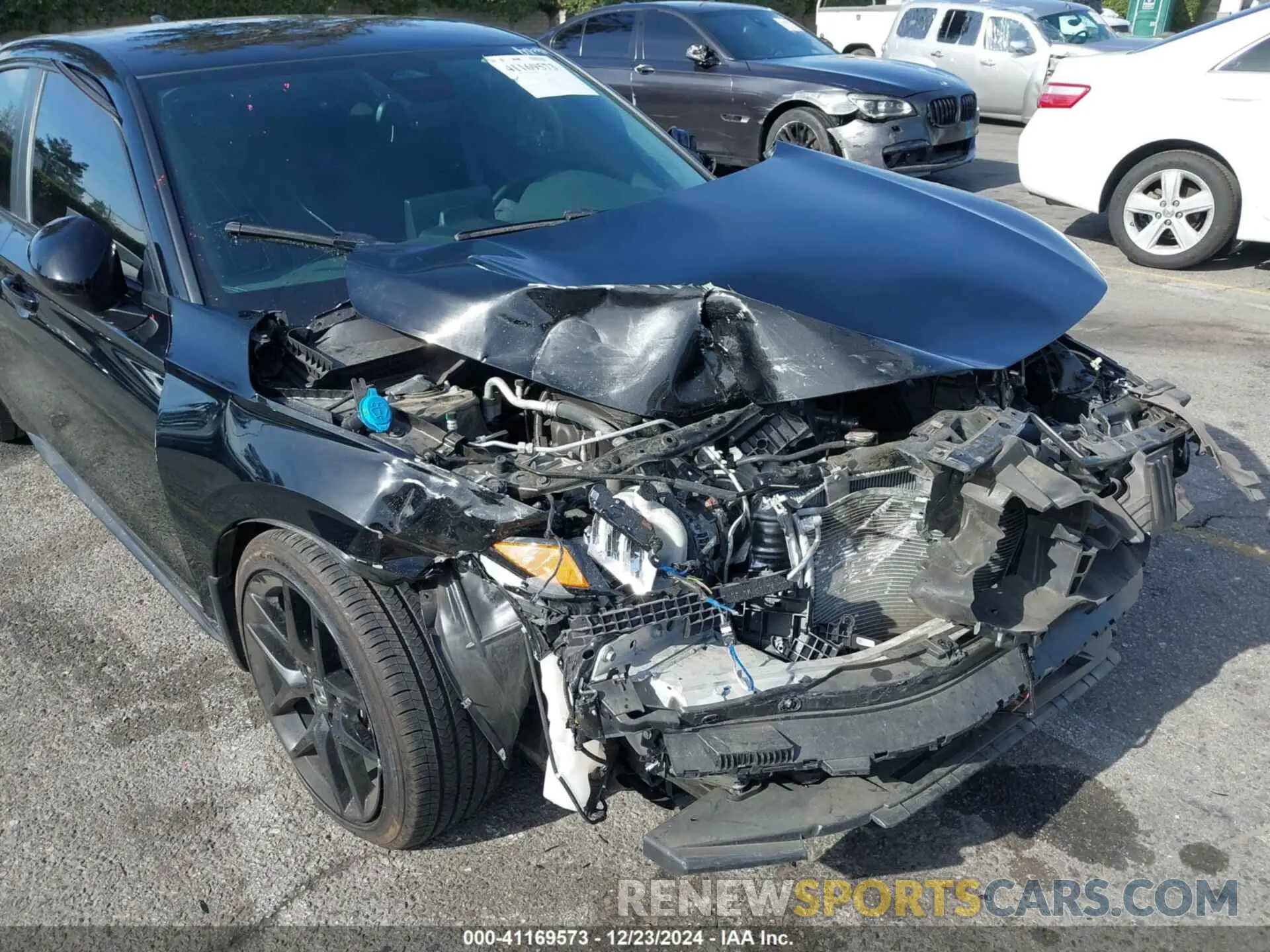 6 fotografías del automóvil dañado 19XFL2H84RE019629 HONDA CIVIC 2024