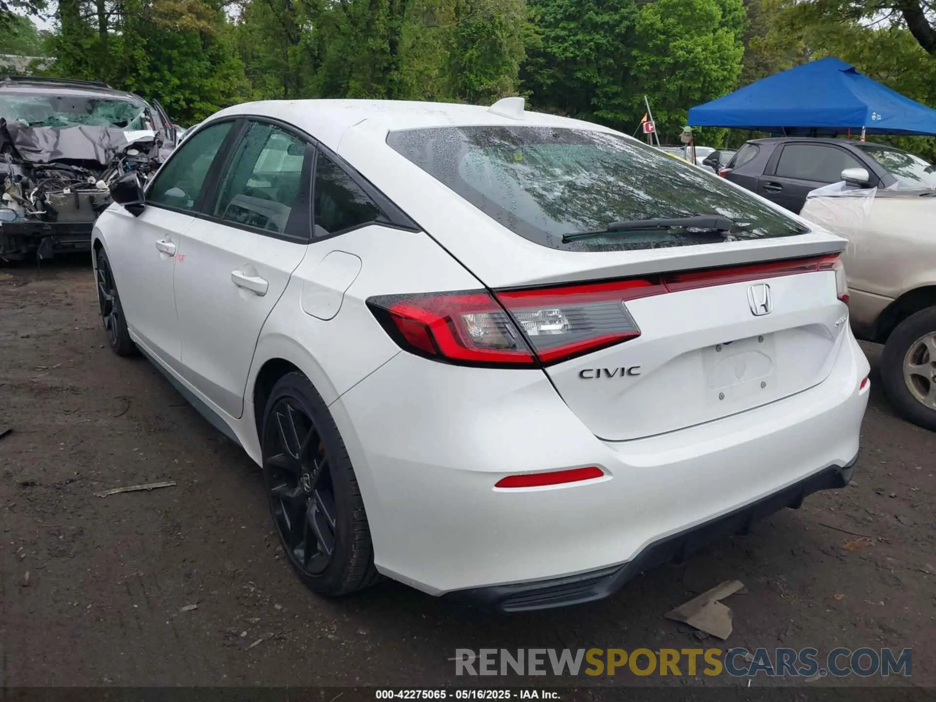 3 fotografías del automóvil dañado 19XFL2H84RE030260 HONDA CIVIC 2024
