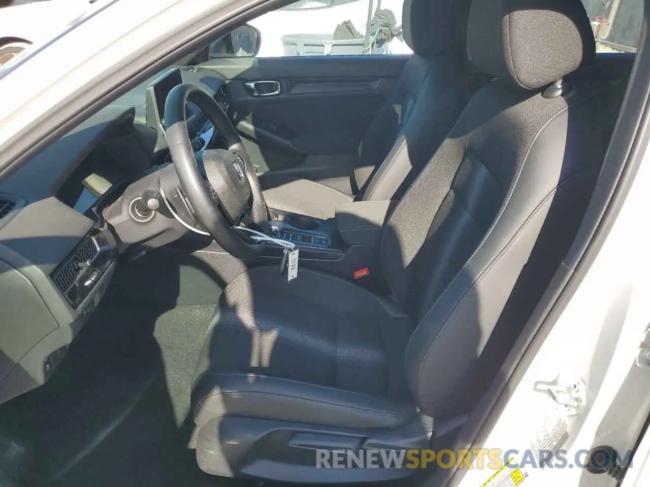 7 fotografías del automóvil dañado 19XFL2H84RE039072 HONDA CIVIC 2024