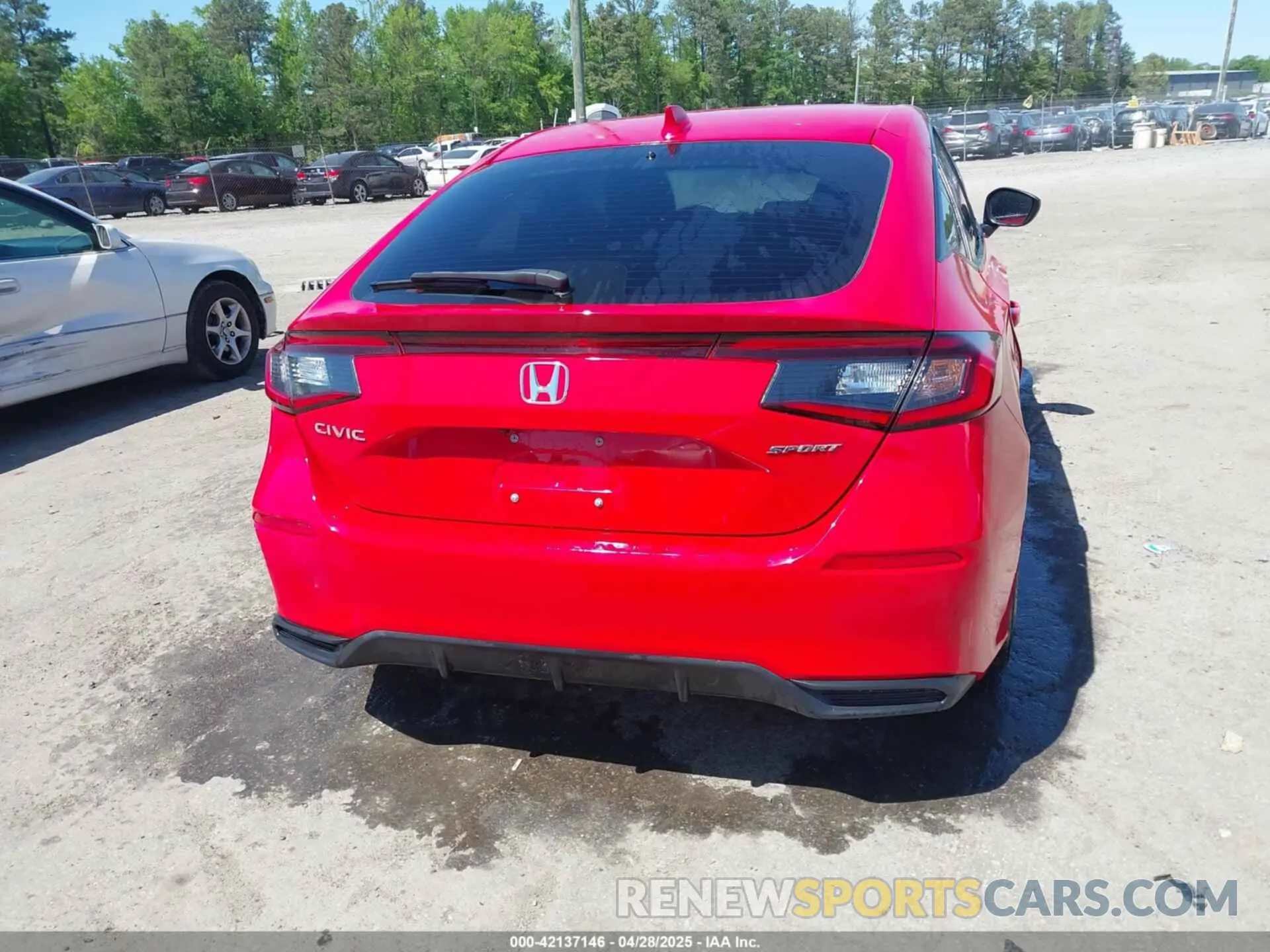 16 fotografías del automóvil dañado 19XFL2H85RE031529 HONDA CIVIC 2024