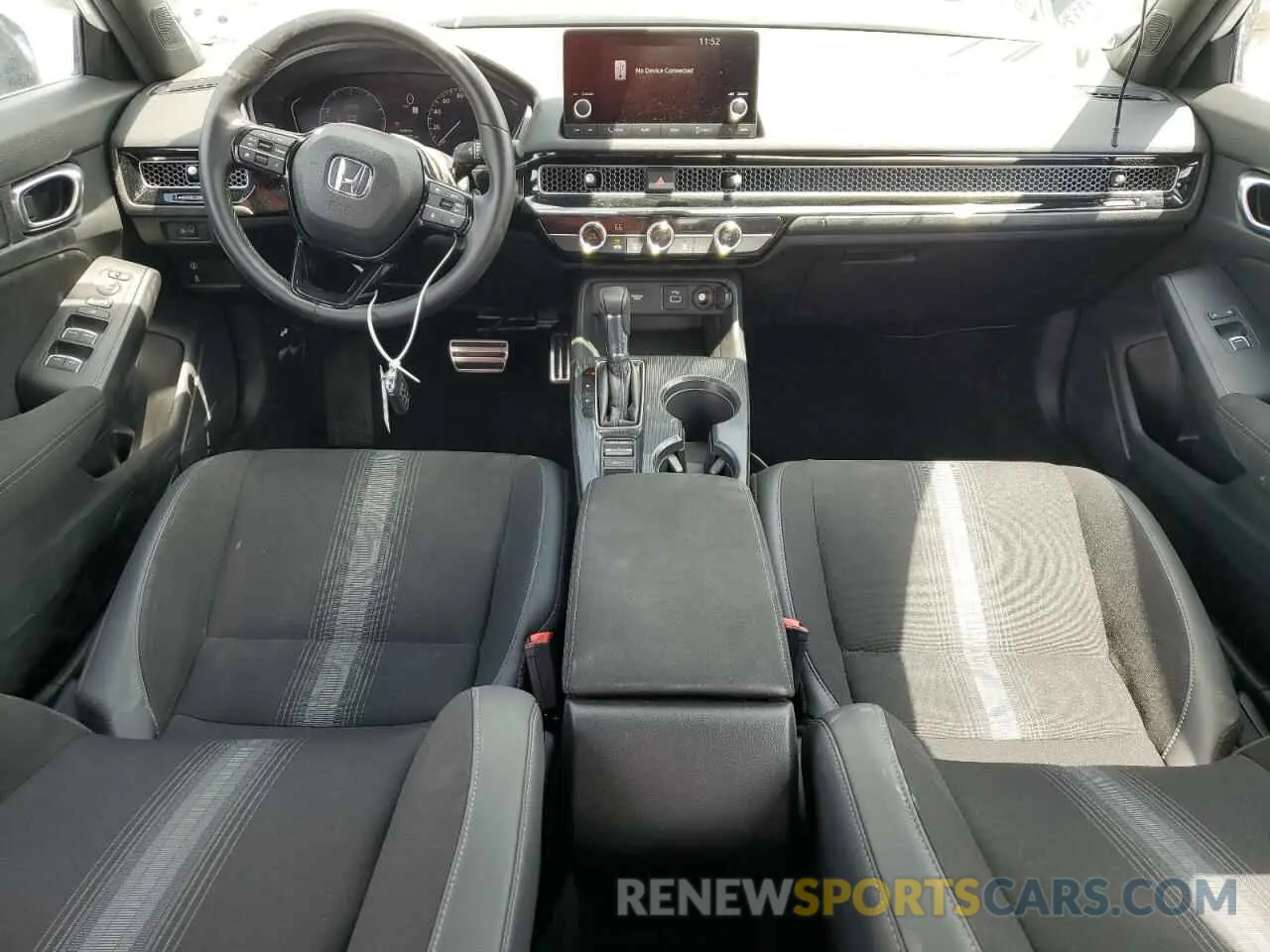 8 fotografías del automóvil dañado 19XFL2H86RE002038 HONDA CIVIC 2024