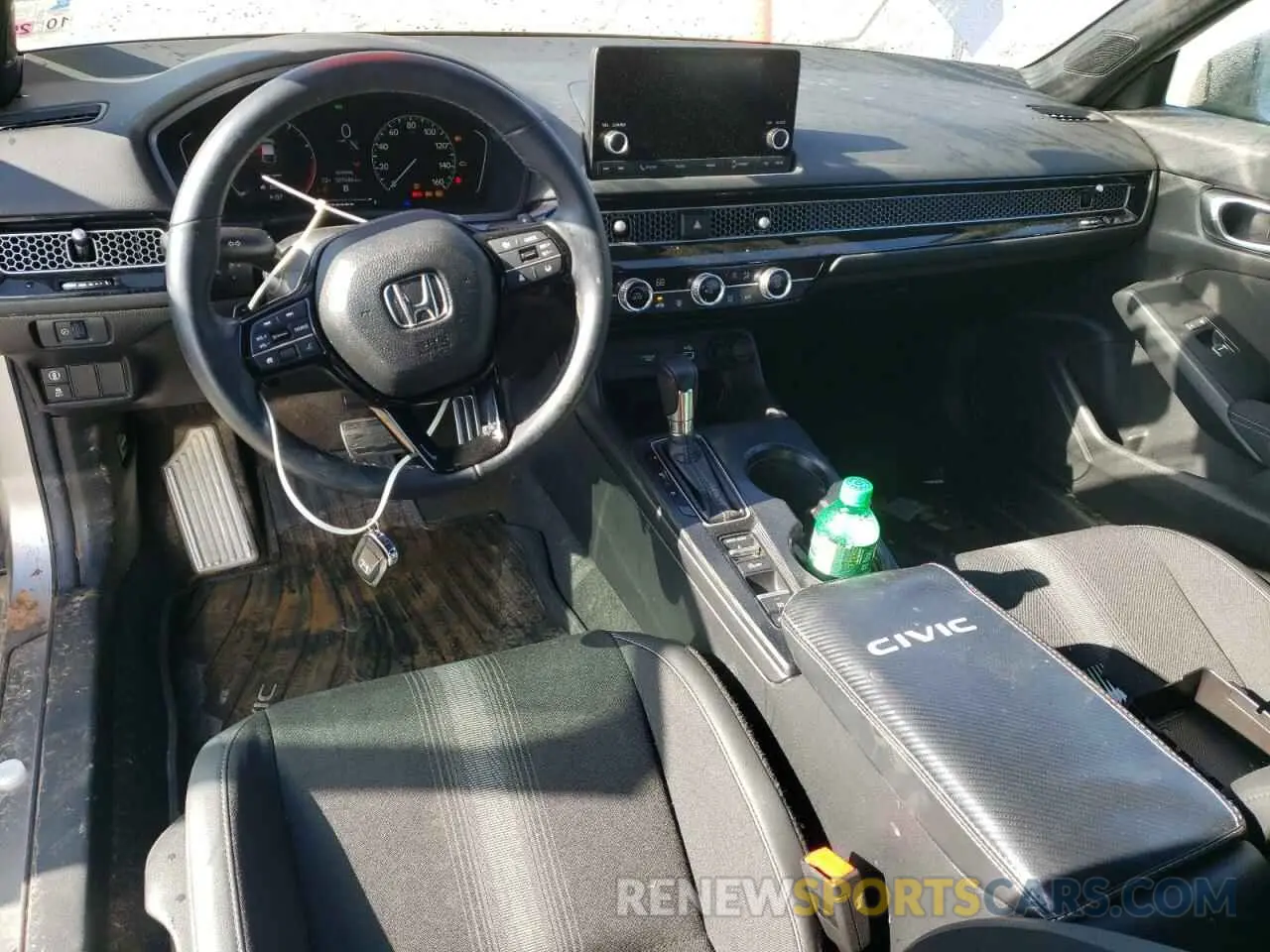 8 fotografías del automóvil dañado 19XFL2H86RE005957 HONDA CIVIC 2024