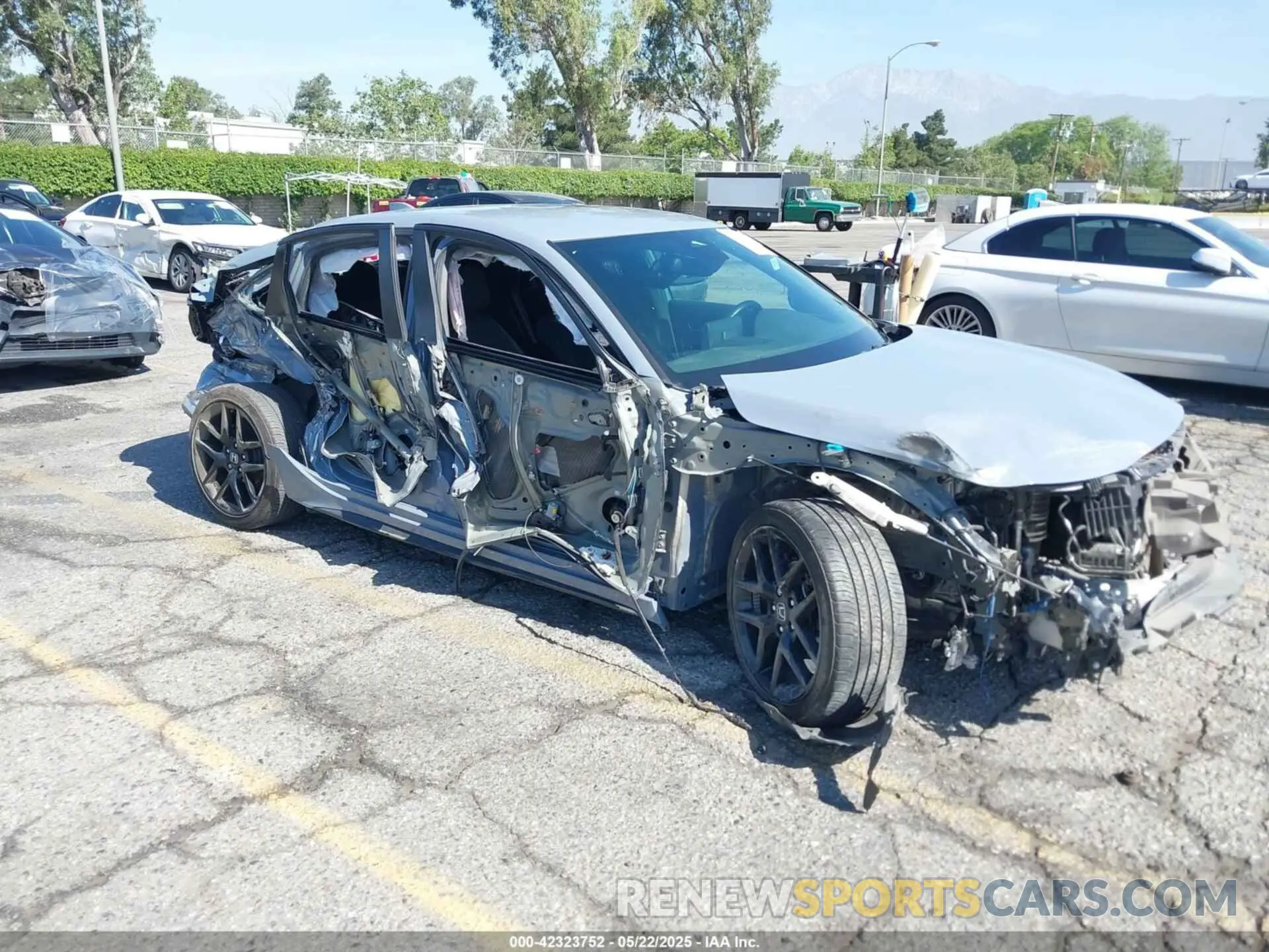 1 fotografías del automóvil dañado 19XFL2H86RE010544 HONDA CIVIC 2024