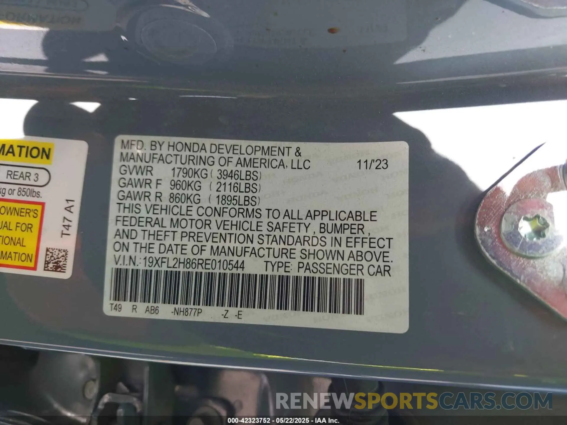 9 fotografías del automóvil dañado 19XFL2H86RE010544 HONDA CIVIC 2024