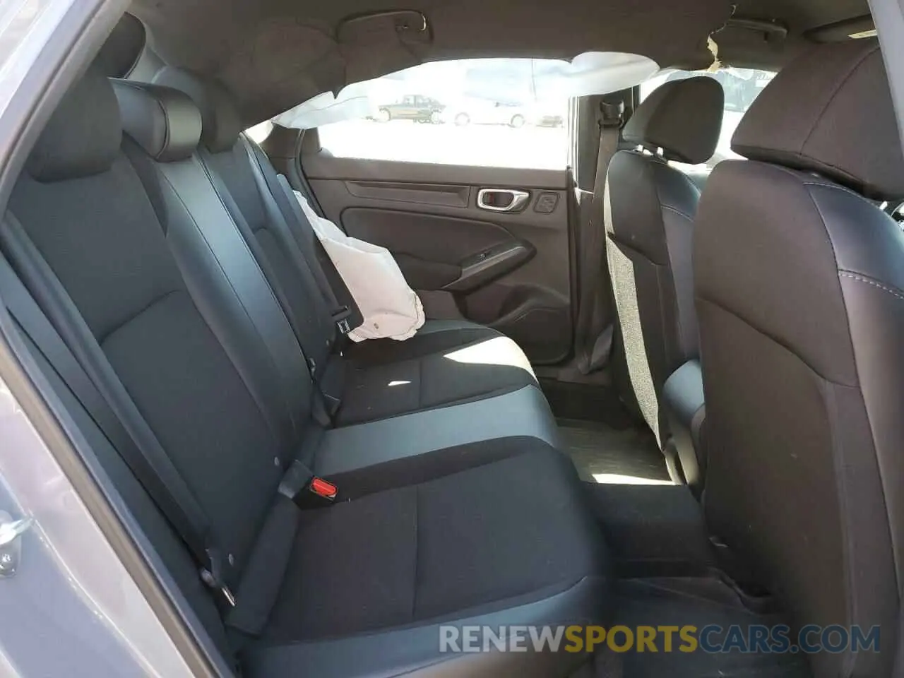 10 fotografías del automóvil dañado 19XFL2H87RE026526 HONDA CIVIC 2024