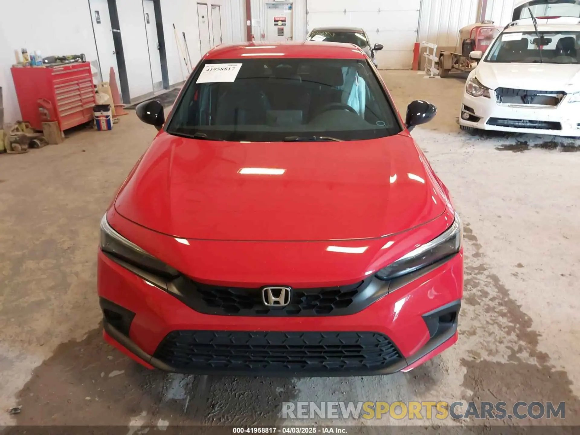 12 fotografías del automóvil dañado 19XFL2H88RE014160 HONDA CIVIC 2024