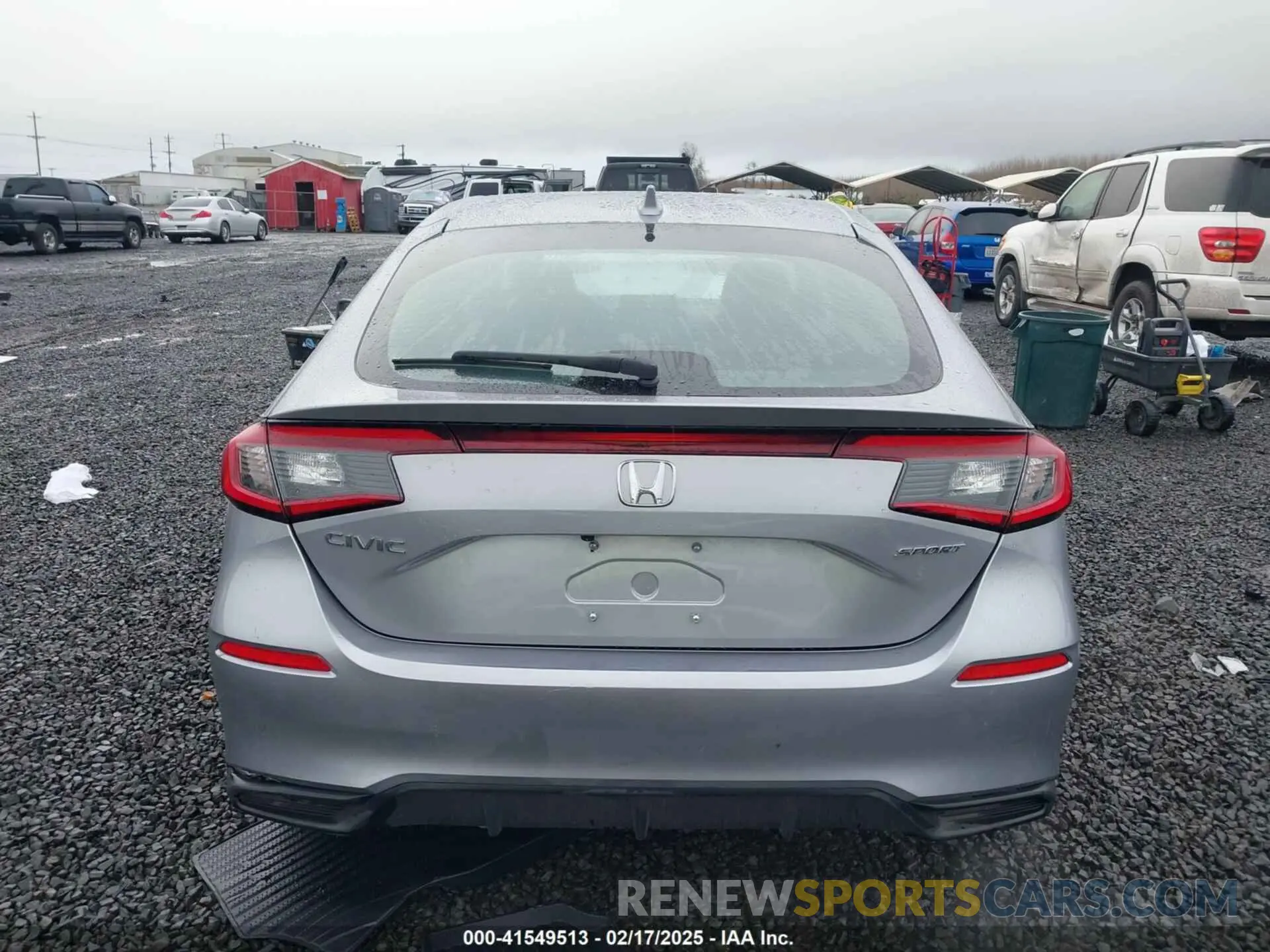 17 fotografías del automóvil dañado 19XFL2H88RE019097 HONDA CIVIC 2024