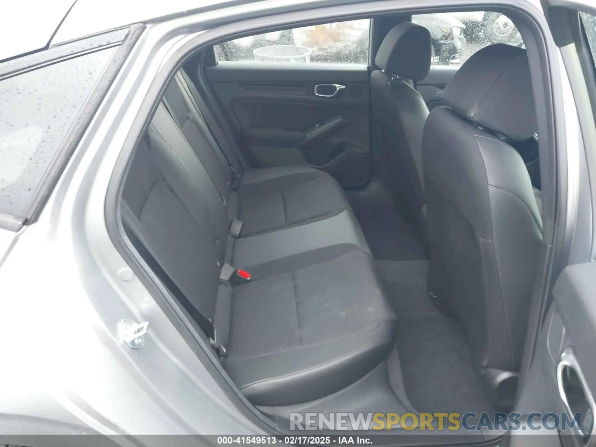 8 fotografías del automóvil dañado 19XFL2H88RE019097 HONDA CIVIC 2024
