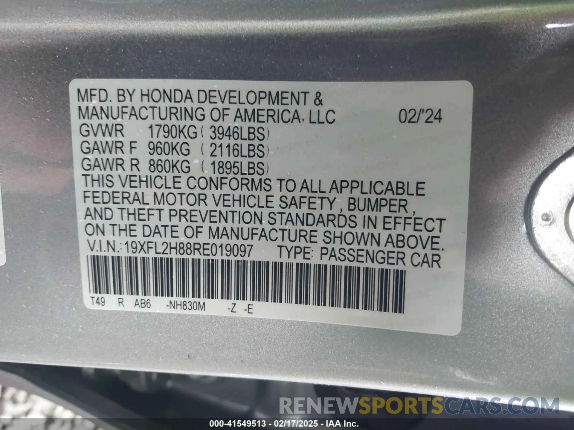 9 fotografías del automóvil dañado 19XFL2H88RE019097 HONDA CIVIC 2024