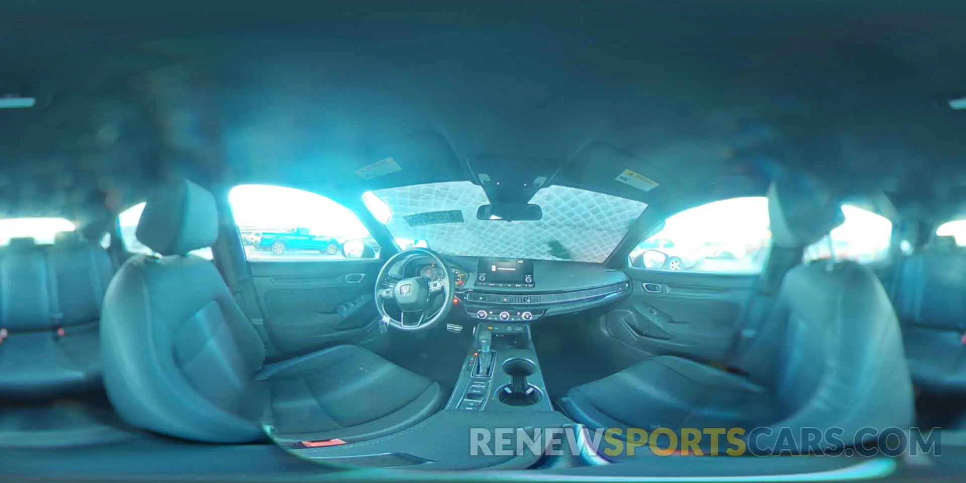 15 fotografías del automóvil dañado 19XFL2H88RE022128 HONDA CIVIC 2024