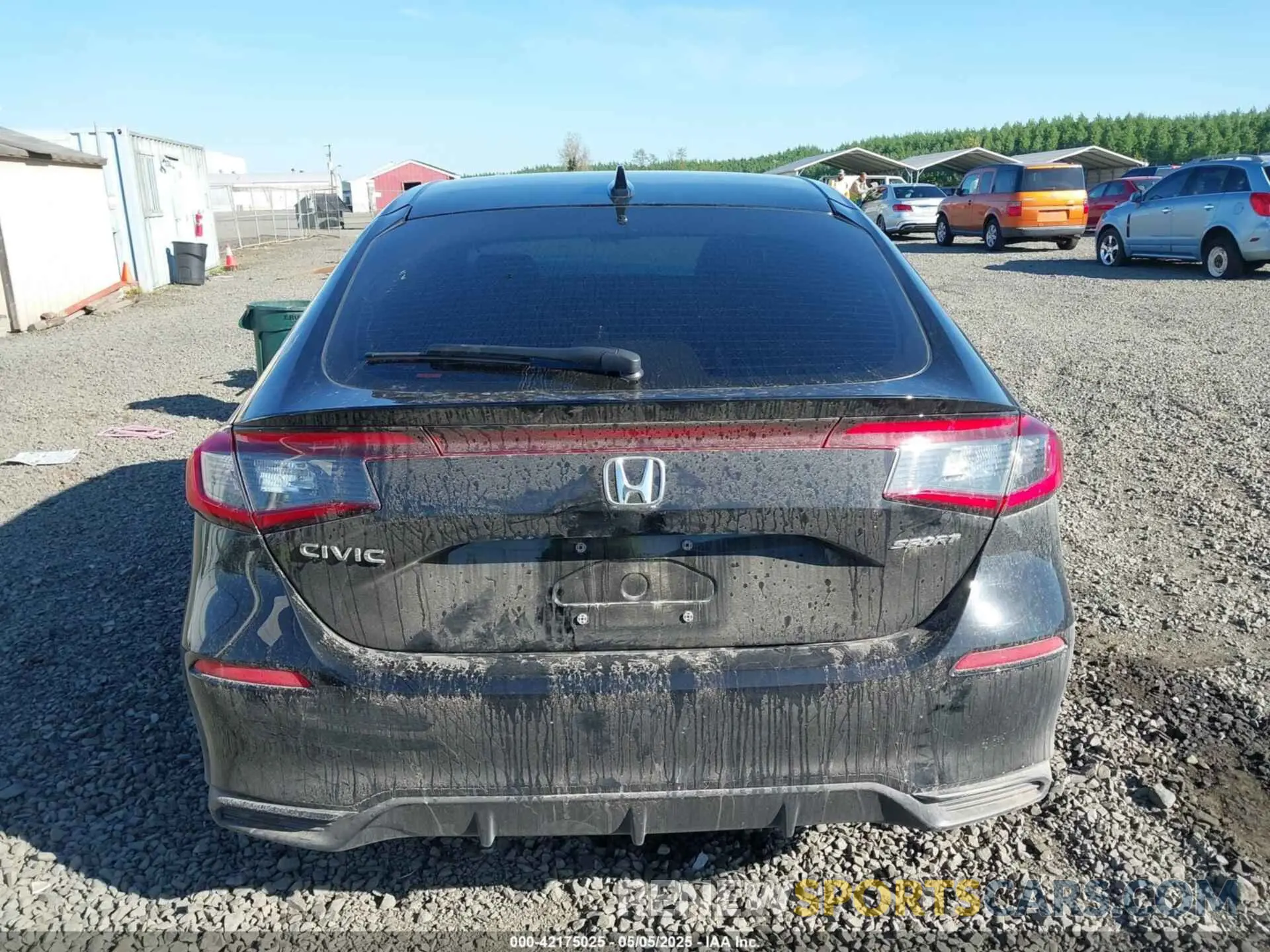 16 fotografías del automóvil dañado 19XFL2H88RE036675 HONDA CIVIC 2024