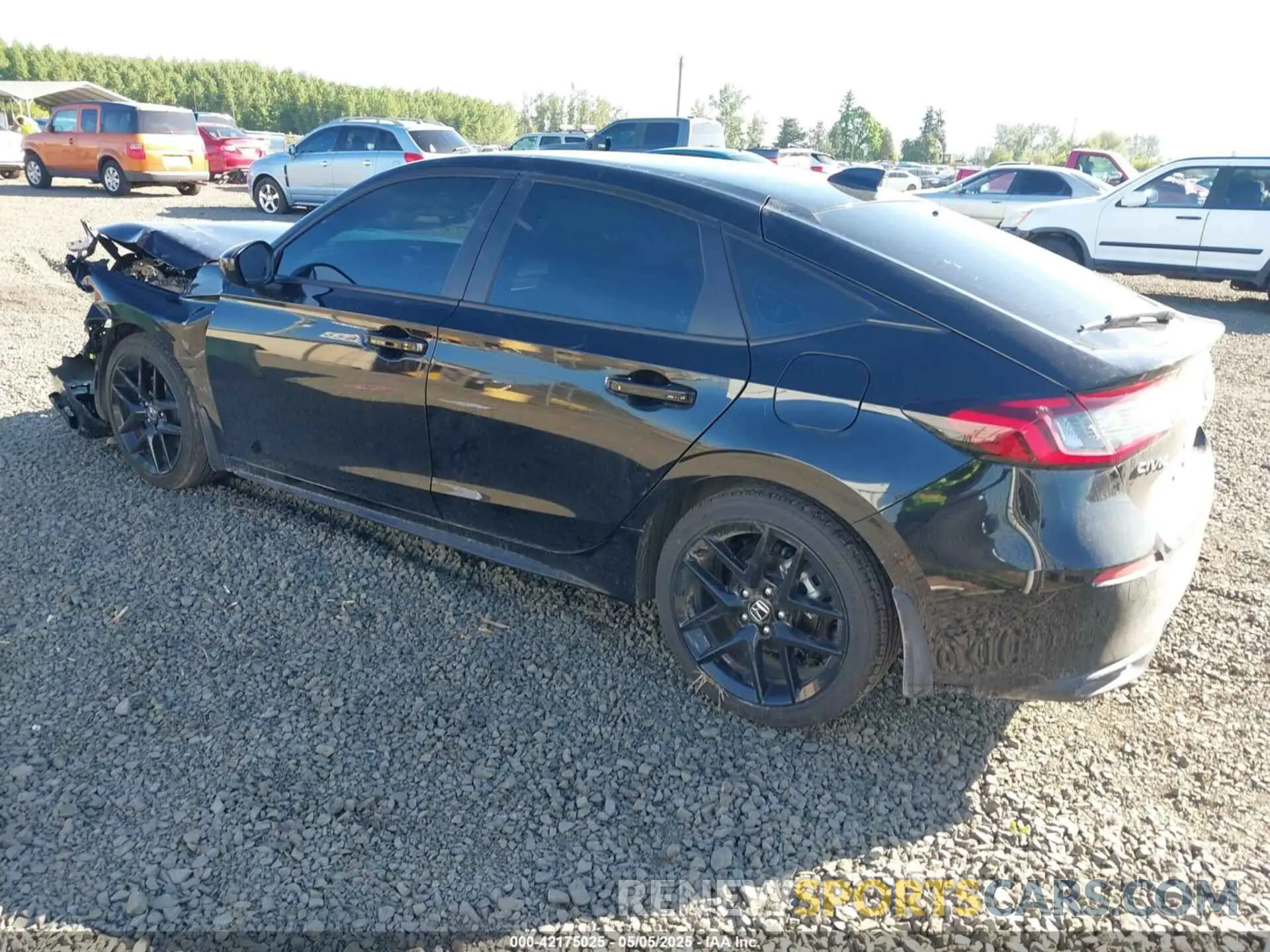 3 fotografías del automóvil dañado 19XFL2H88RE036675 HONDA CIVIC 2024