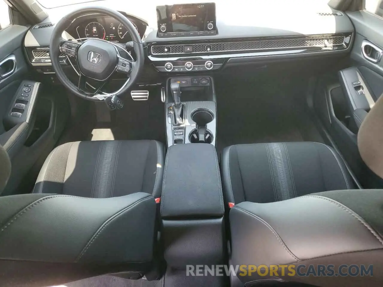 8 fotografías del automóvil dañado 19XFL2H88RE037938 HONDA CIVIC 2024