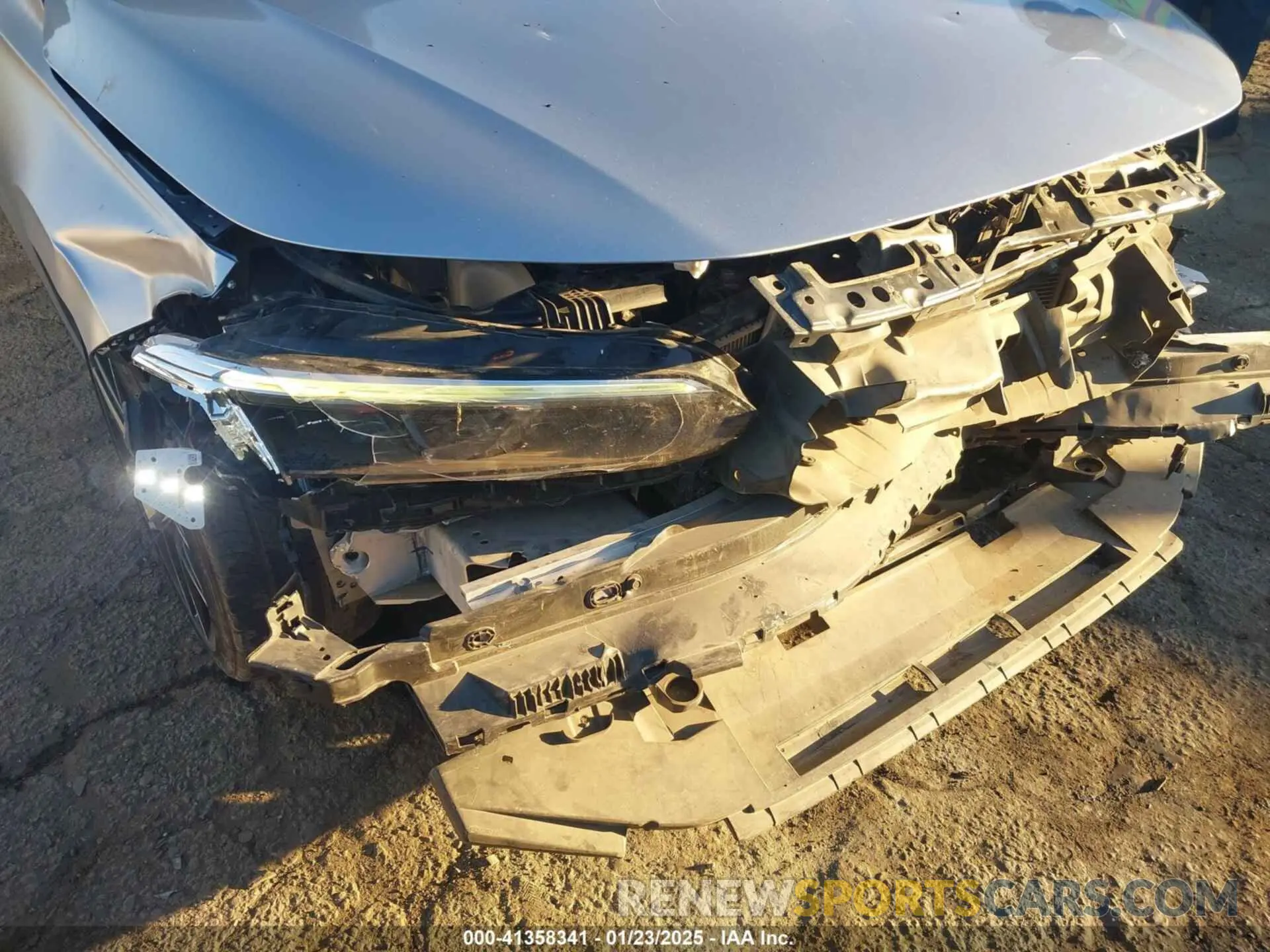 18 fotografías del automóvil dañado 19XFL2H89RE000767 HONDA CIVIC 2024