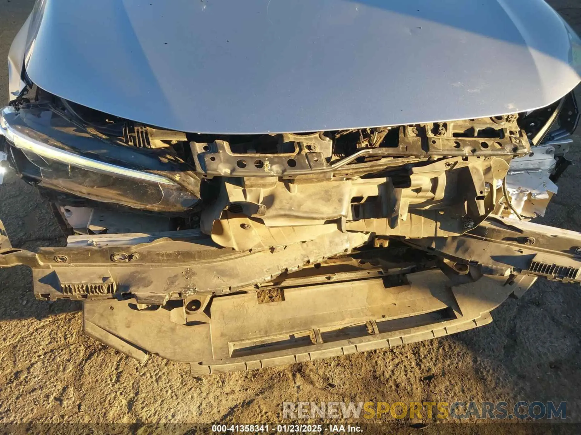 19 fotografías del automóvil dañado 19XFL2H89RE000767 HONDA CIVIC 2024
