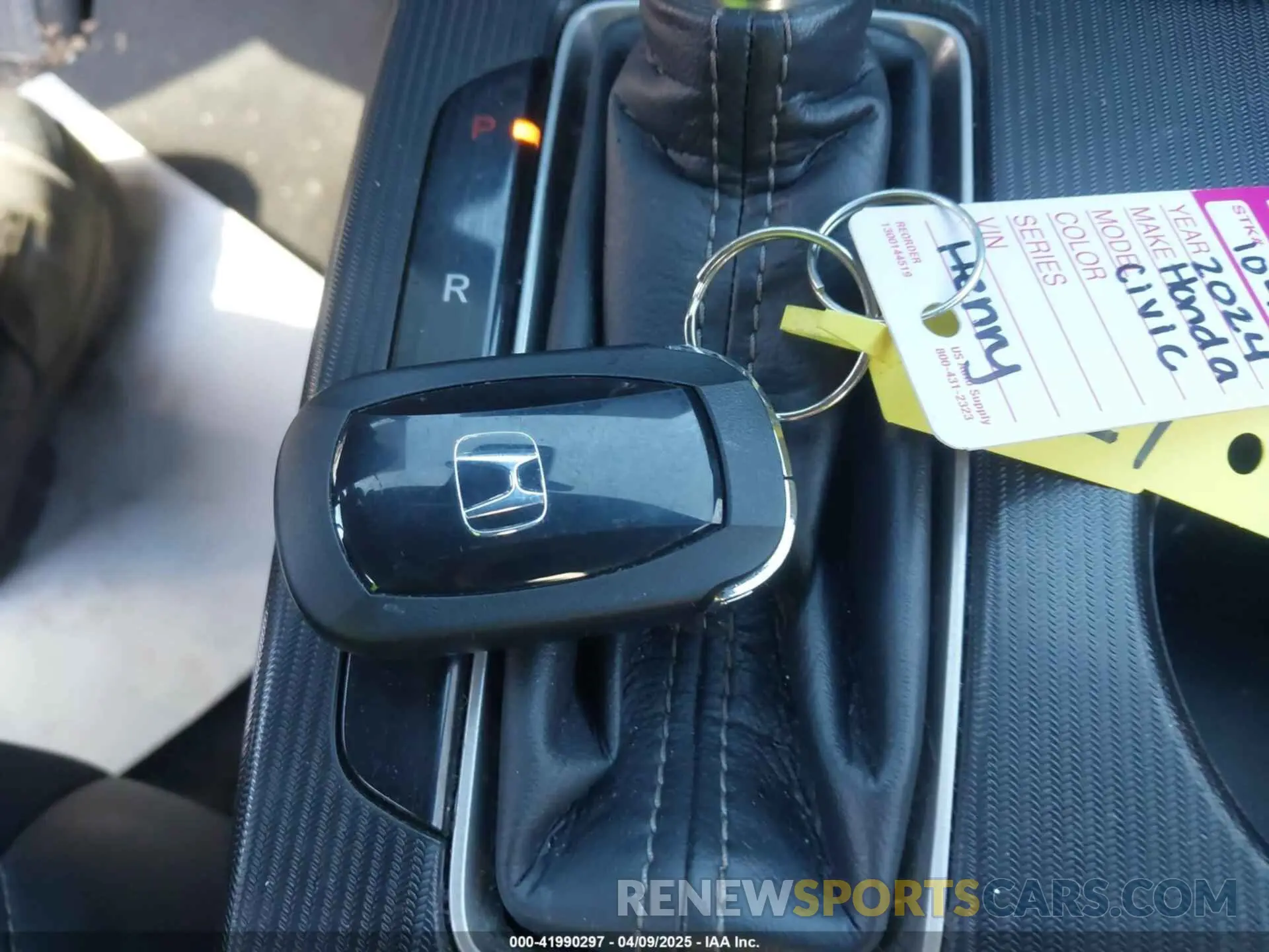 11 fotografías del automóvil dañado 19XFL2H89RE003104 HONDA CIVIC 2024